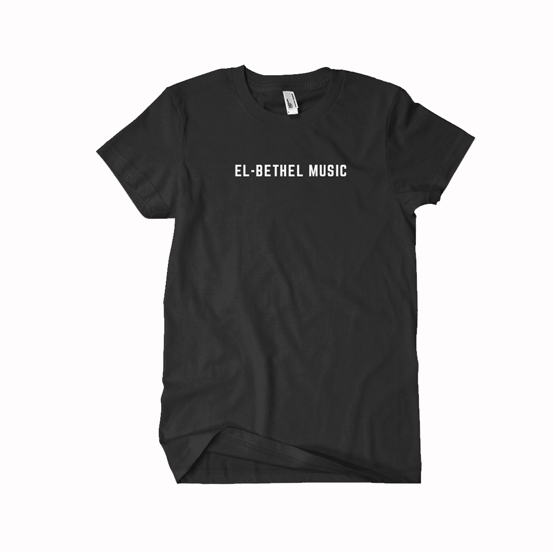 KAOS EM HITAM