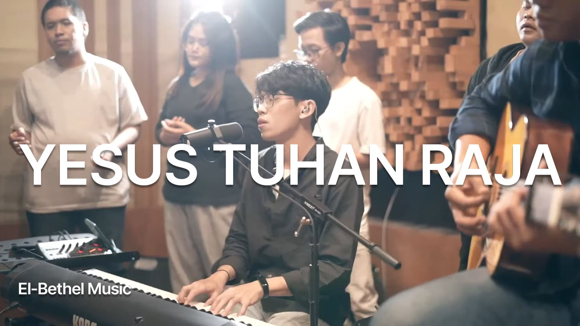 Yesus Tuhan Raja